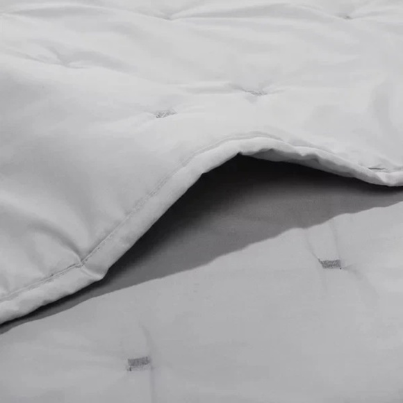 Sky Tufted Coast Grey Quilted King Coverlet Set Shams Included Rtl $270 NWT - Picture 3 of 5